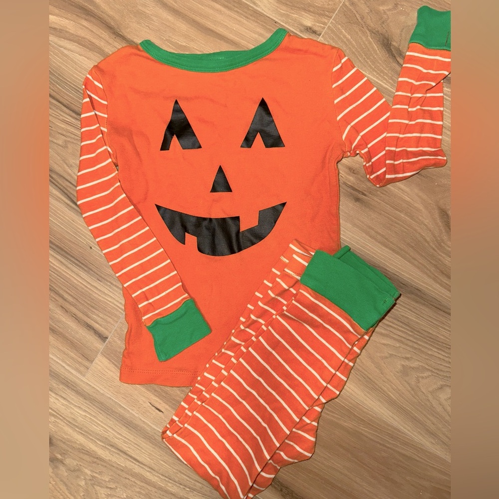 Kids Pumpkin Costume Pajama Set - Orange and Green